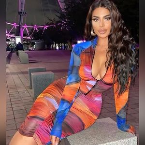 Fashion Nova Ruched Midi zipper dress